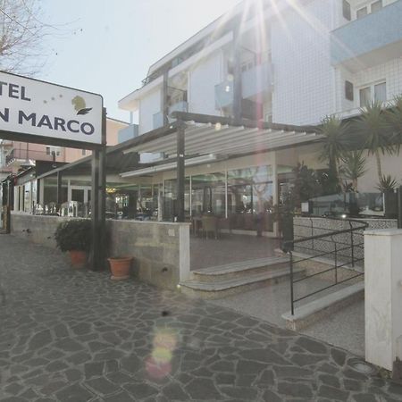 Hotel San Marco Francavilla Al Mare Bagian luar foto
