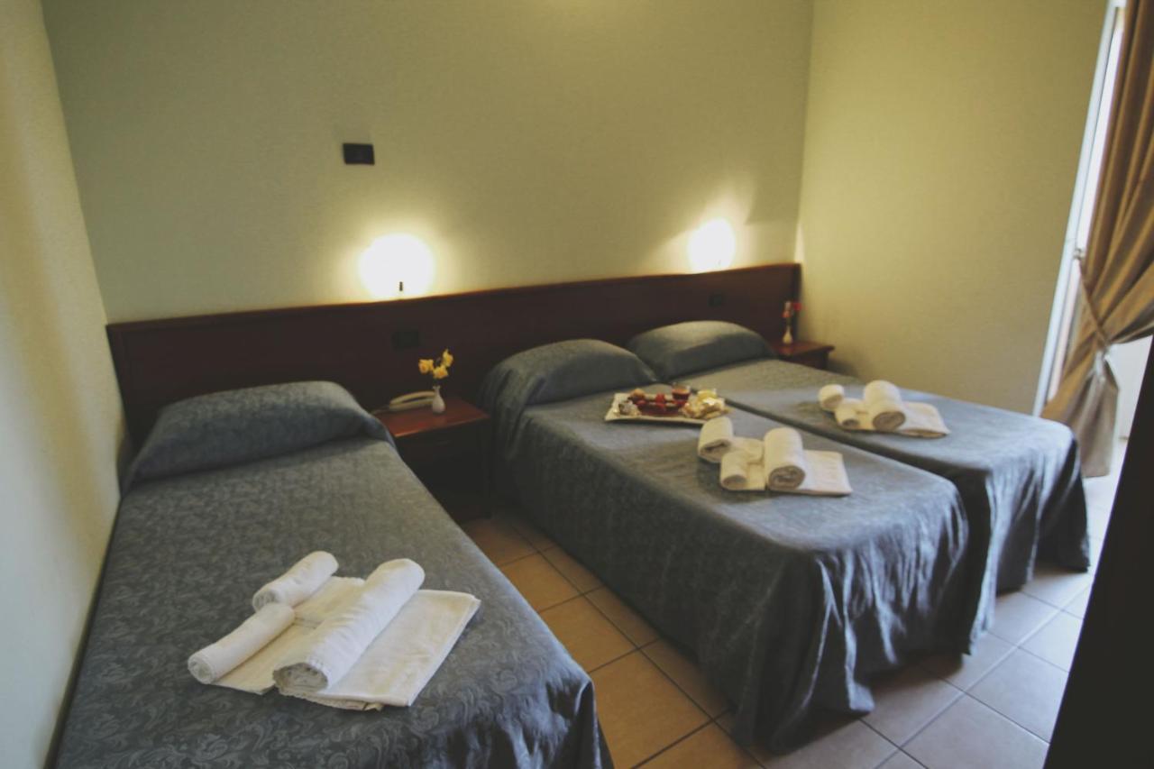 Hotel San Marco Francavilla Al Mare Bagian luar foto